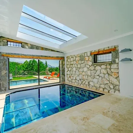 Harika Bayirkoy (Seydikemer)