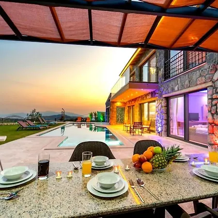 Feriehus Harika Bayirkoy (Seydikemer)